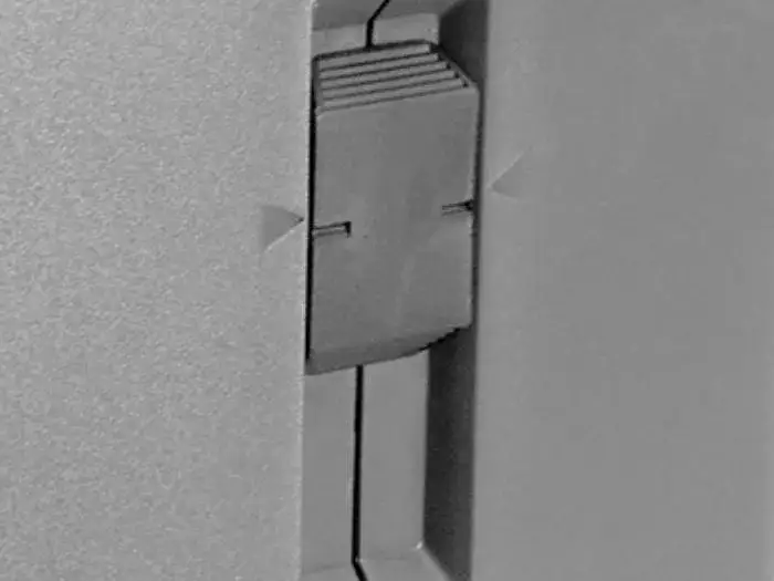 628 Procase latches close up