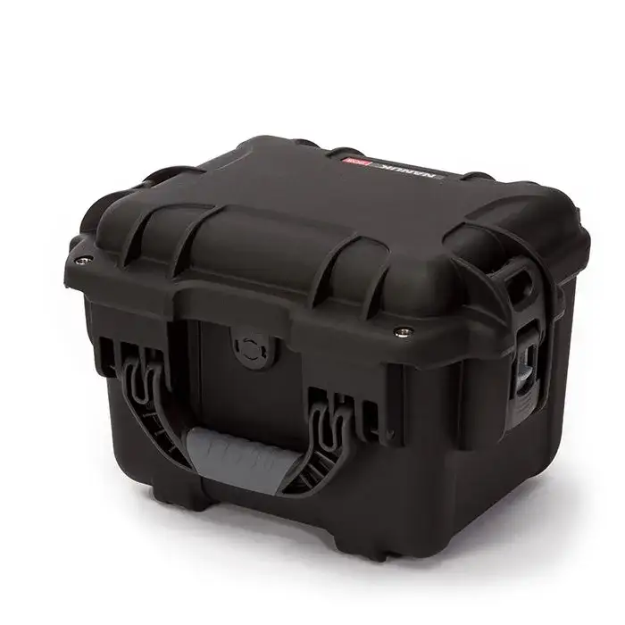 The JunZhiJia 908 protective case comes with a soft grip and ergonomic handle to make it easy to transport.