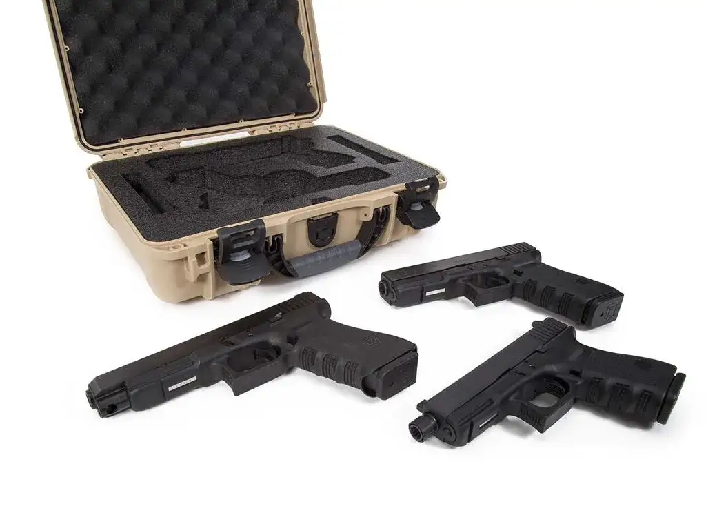 Built to organize, protect, carry and survive tough conditions, the waterproof JunZhiJia 910 Glock® 2 Up Pistol case is impenetrable and indestructible with a lightweight tough NK-7 resin shell and PowerLatch superior latching system.