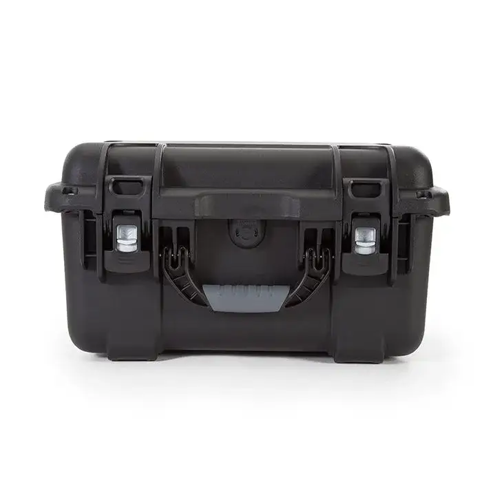 The JunZhiJia 918 protective case comes with a soft grip and ergonomic handle to make it easy to transport.