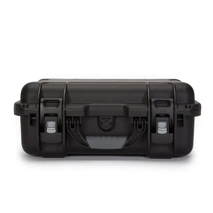 With JunZhiJia’s exclusive locking and latching system, your case stays shut and secured until you are ready to open it.