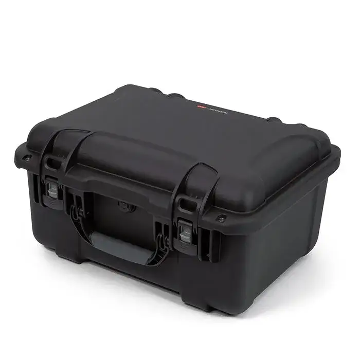 The JunZhiJia 933 protective case comes with a soft grip and ergonomic handle to make it easy to transport.