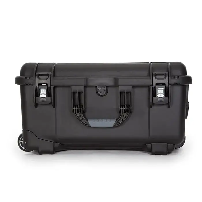 With JunZhiJia’s exclusive locking and latching system, the JunZhiJia 950 stays shut and secured until you are ready to open it.