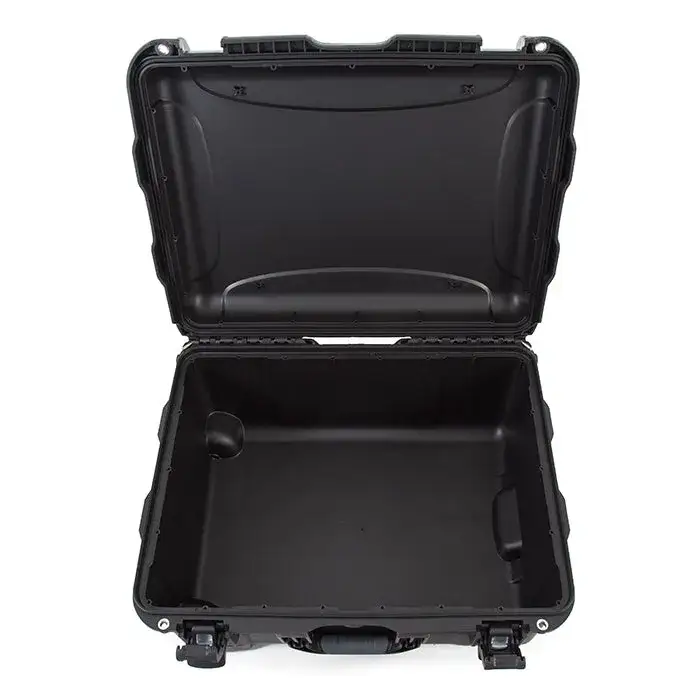 The JunZhiJia 950 hard case offers the maximum level of protection for all of your professional equipment.