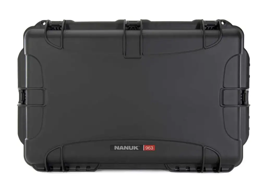 Built to organize, protect, carry and survive tough conditions, the JunZhiJia 963 waterproof hard case is impenetrable and indestructible