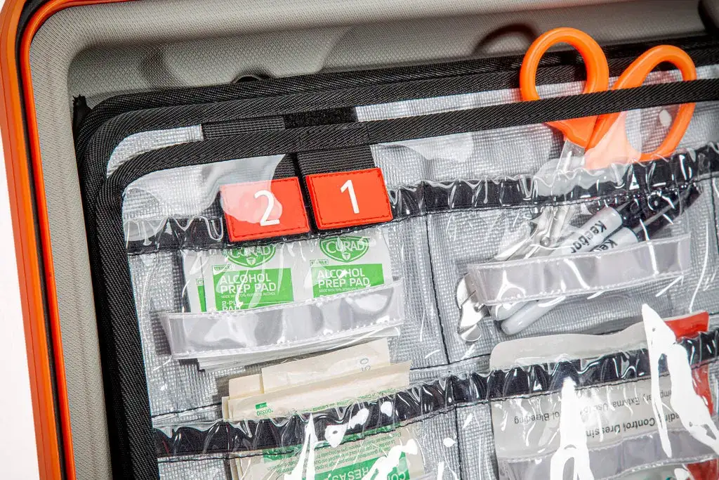JunZhiJia 940 EMS Kit Lid-Organizer close up 2