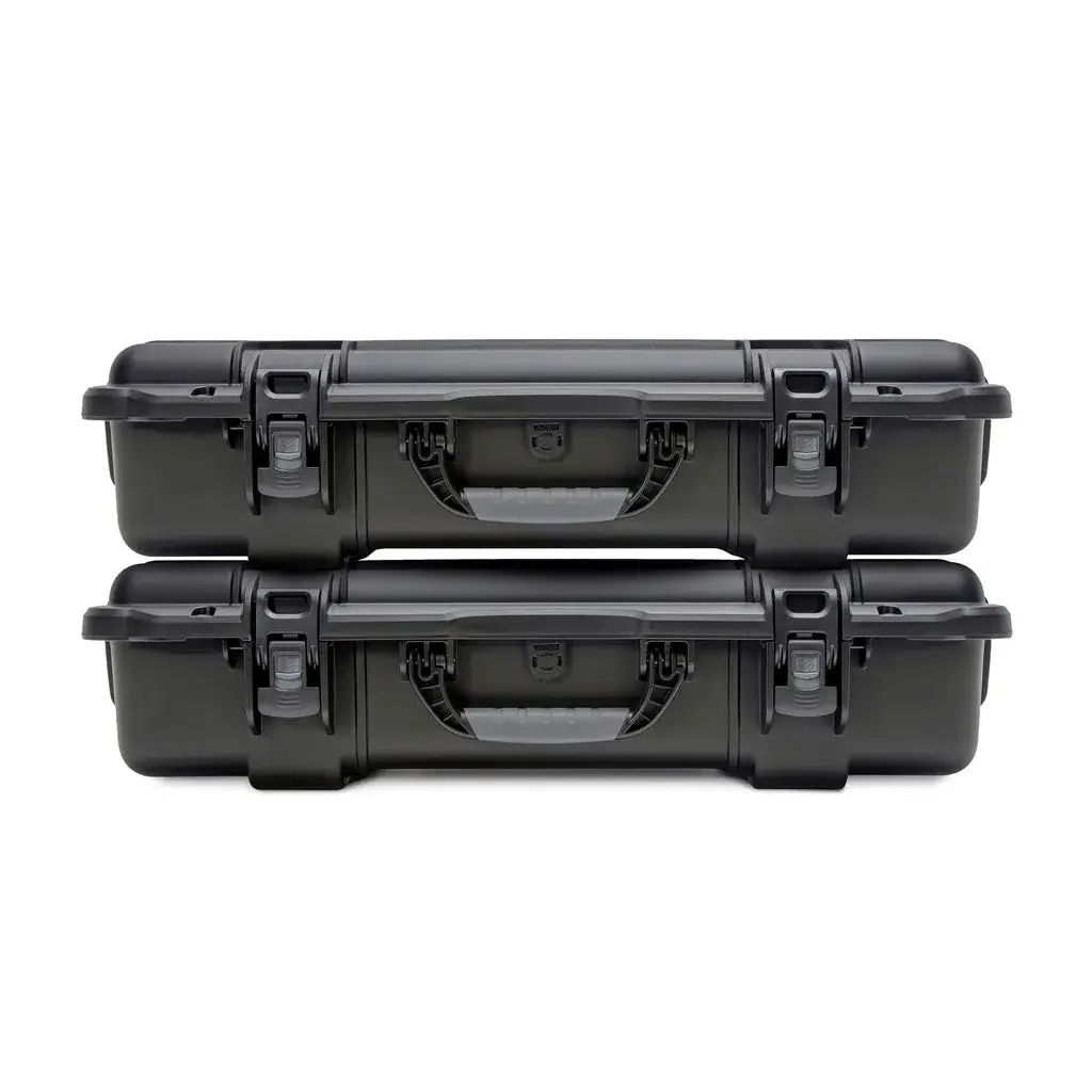 Like all JunZhiJia waterproof protective cases, the 980 is made of crushproof NK-7 resin certified to withstand extreme impact and continuous vibration – in other words, it’s indestructible.